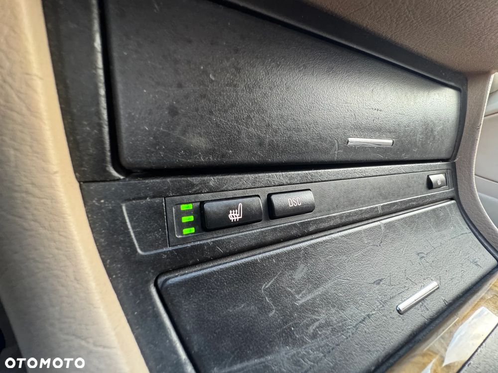 BMW Seria 3 318i Edition Exclusive - 22
