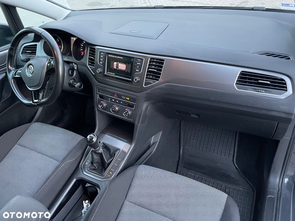 Volkswagen Golf Sportsvan - 6