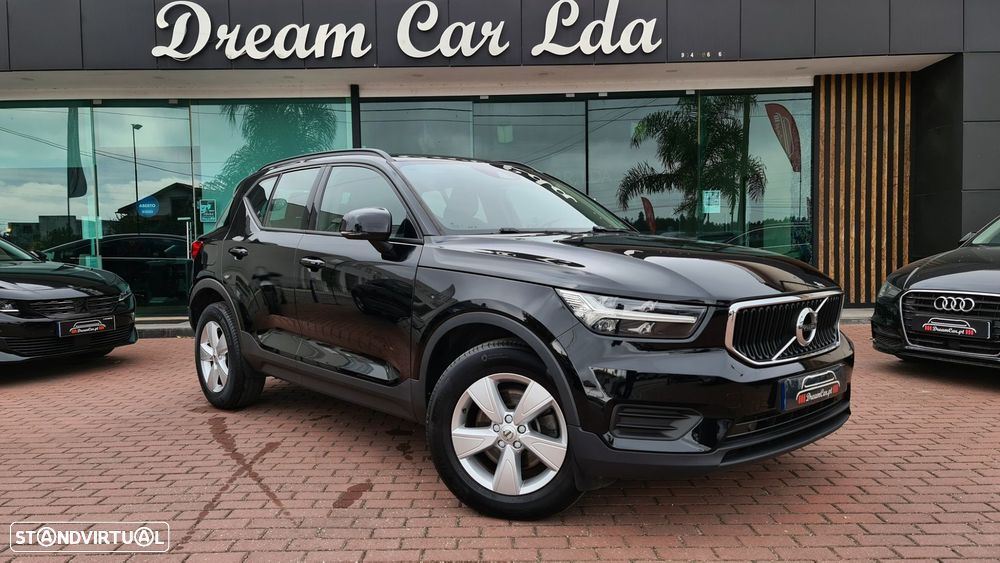 Volvo XC 40 1.5 T2 Momentum Plus - 4