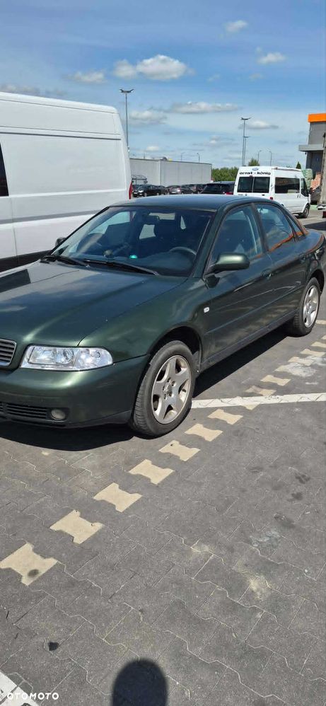 Audi A4 Avant - 5