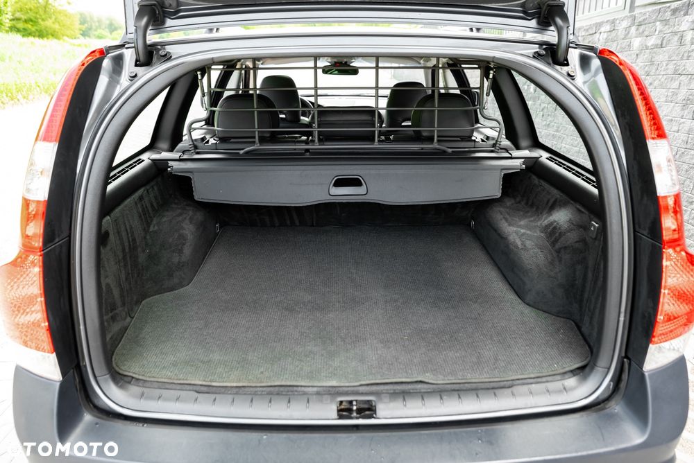 Volvo XC 70 AWD - 15