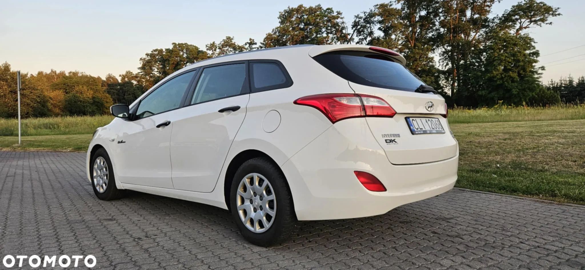 Hyundai i30 1.6 CRDi BlueDrive Go - 6