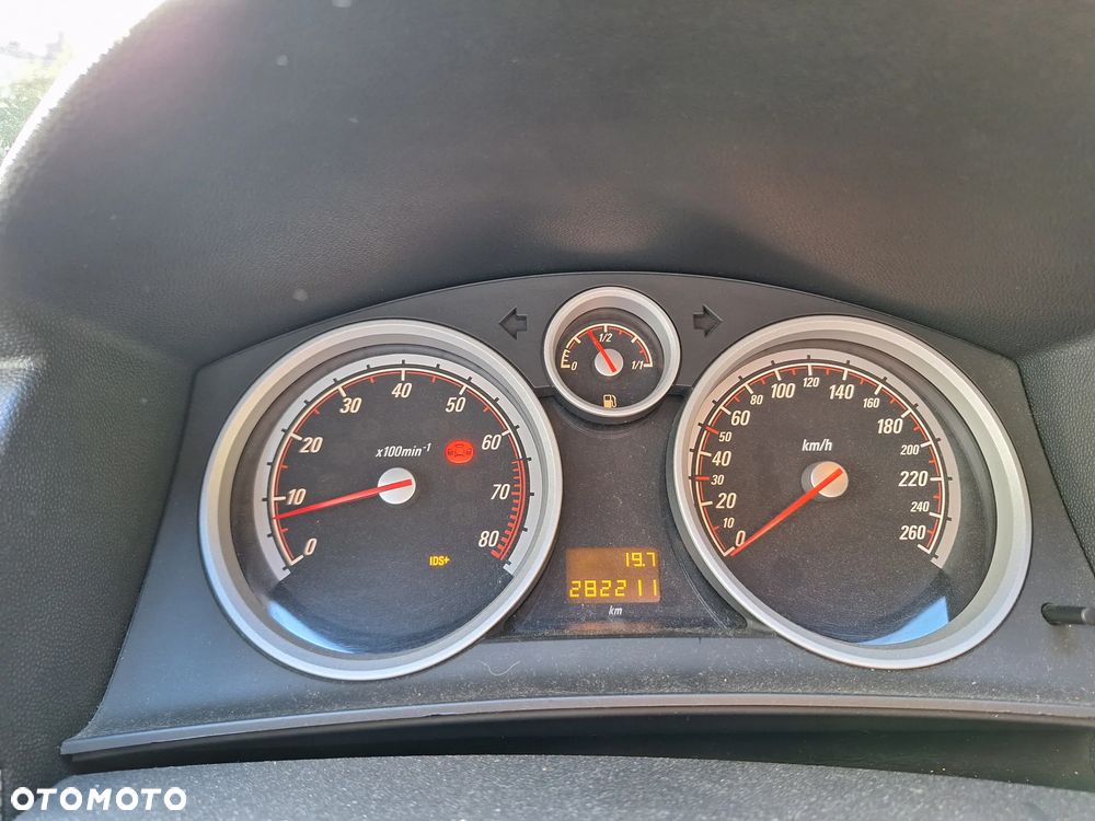 Opel Astra - 11