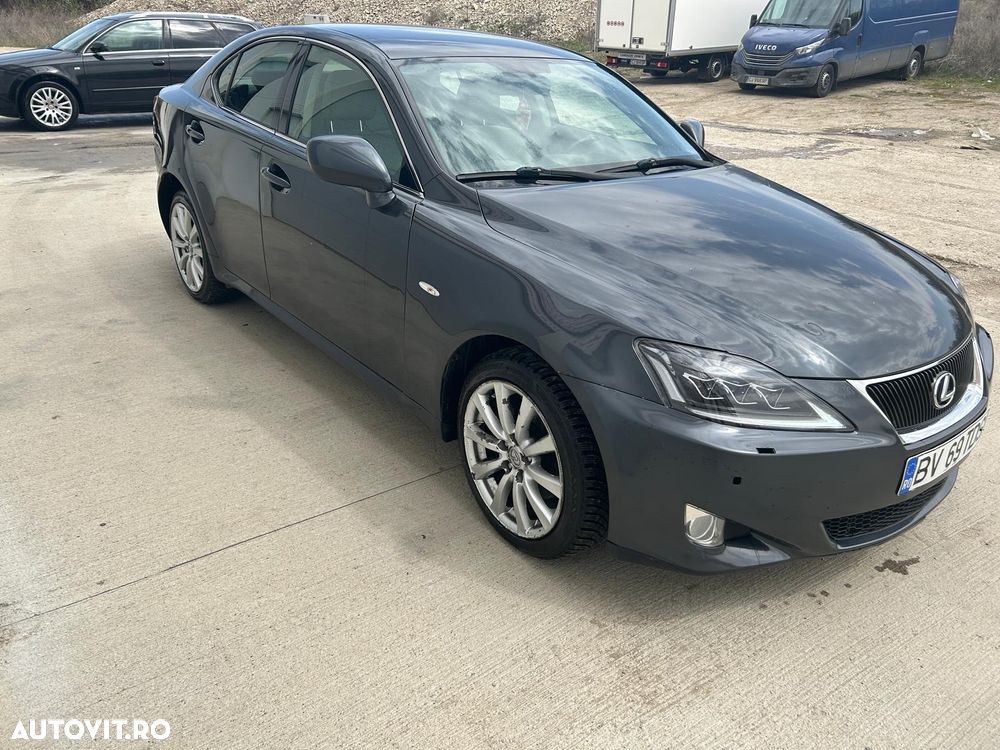 Lexus Seria IS 220d - 6