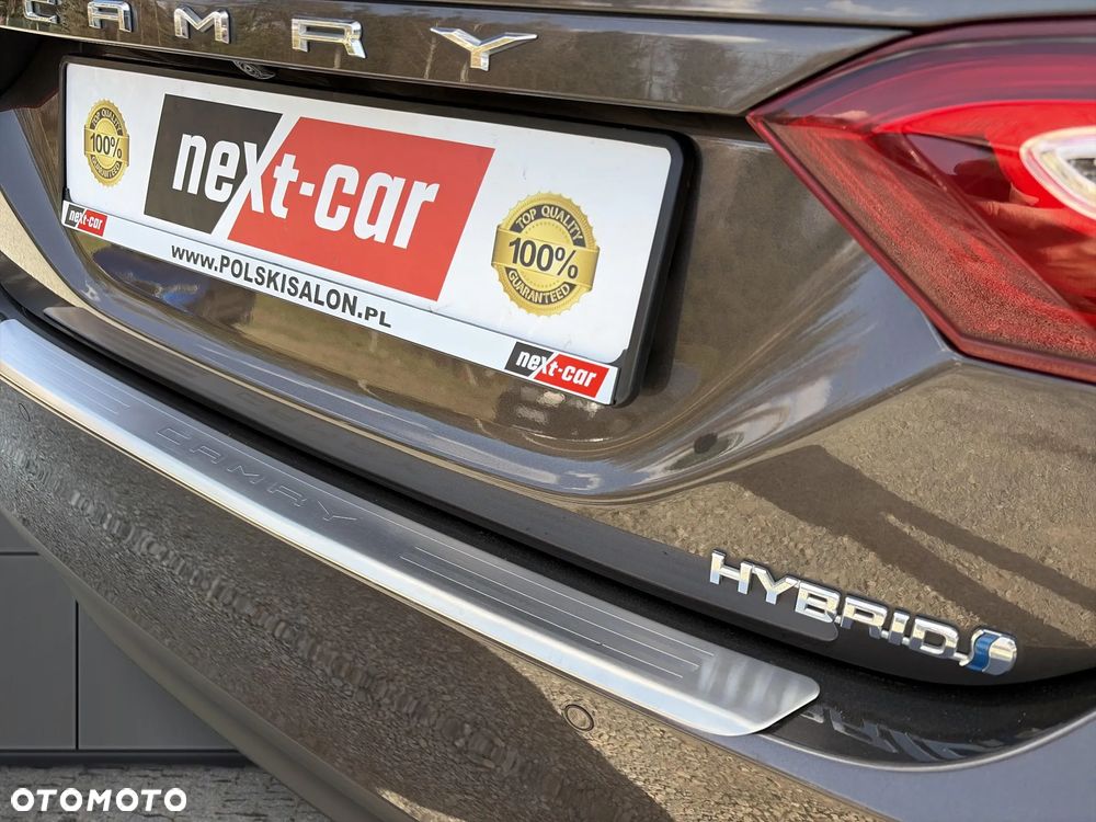 Toyota Camry 2.5 Hybrid Executive CVT - 40