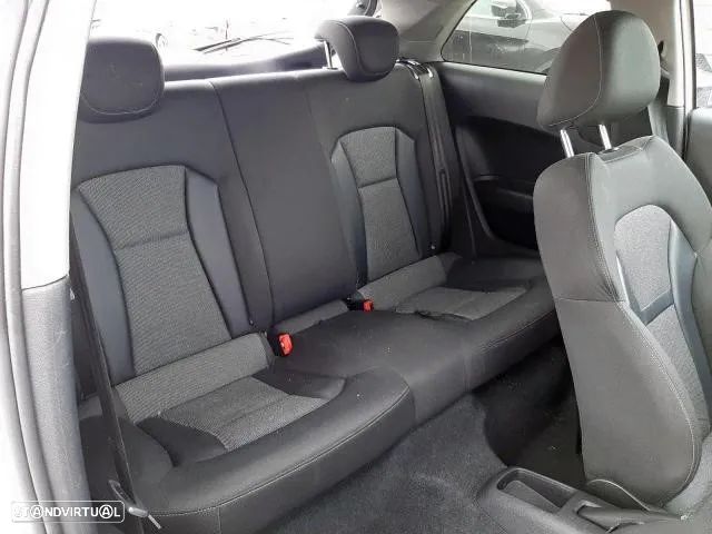 AUDI A1 1.6 TDI 16V 90CV CAYB CAY 3 PORTAS PEÇA PEÇAS FRENTE COMPLETA MOTOR PORTA PORTAS MALA PARACHOQUES CAPOT FAROLIM FAROLINS AIRBAG JANTE JANTES OTICA OTICAS - 5