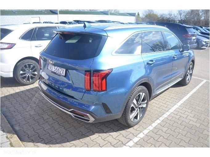 Kia Sorento - 5
