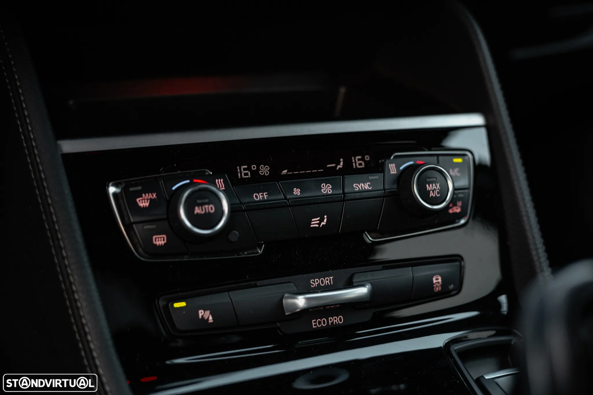 BMW 216 Active Tourer d Advantage - 52