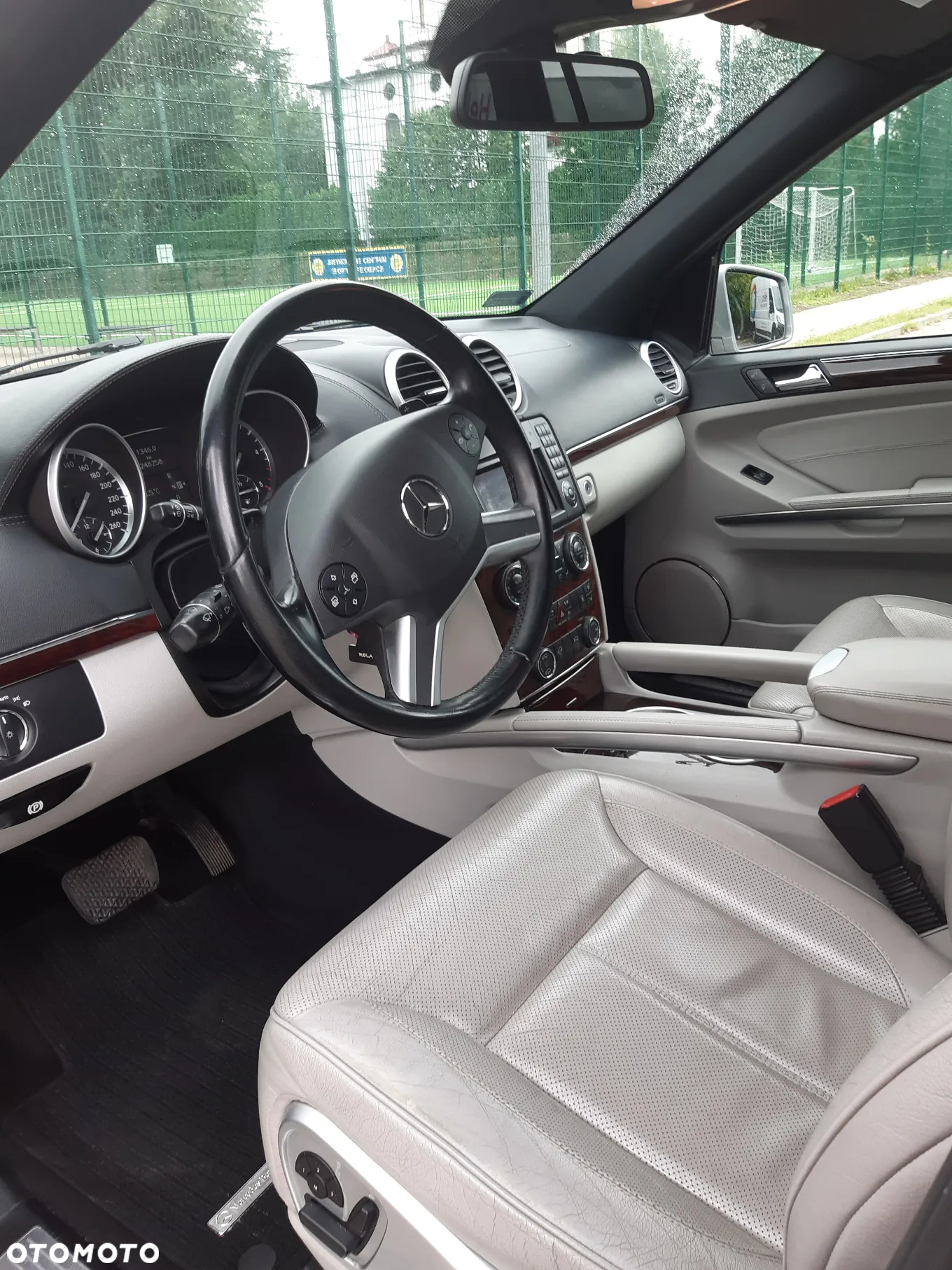 Mercedes-Benz GL 450 CDI - 11