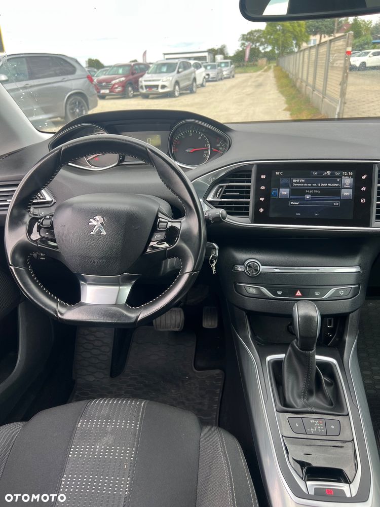 Peugeot 308 - 14