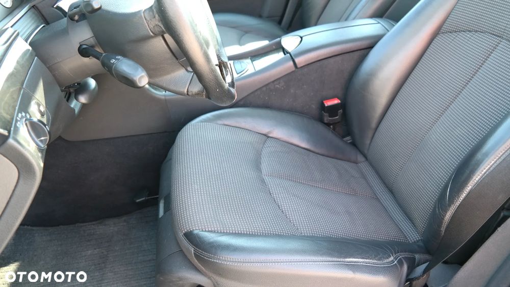 Mercedes-Benz Klasa E 220 CDI Automatik Avantgarde - 22