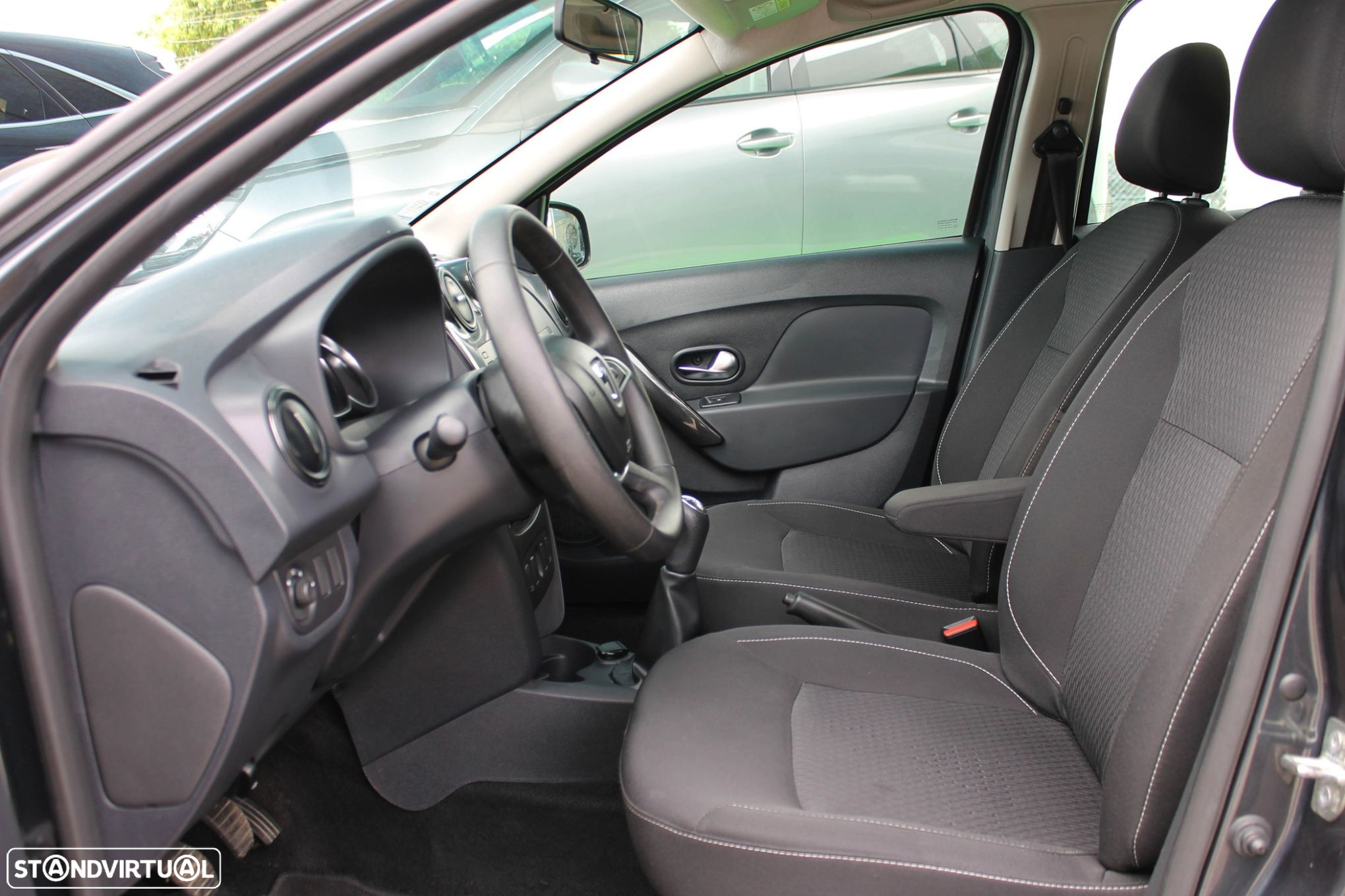 Dacia Sandero 1.5 Blue dCi Comfort - 30