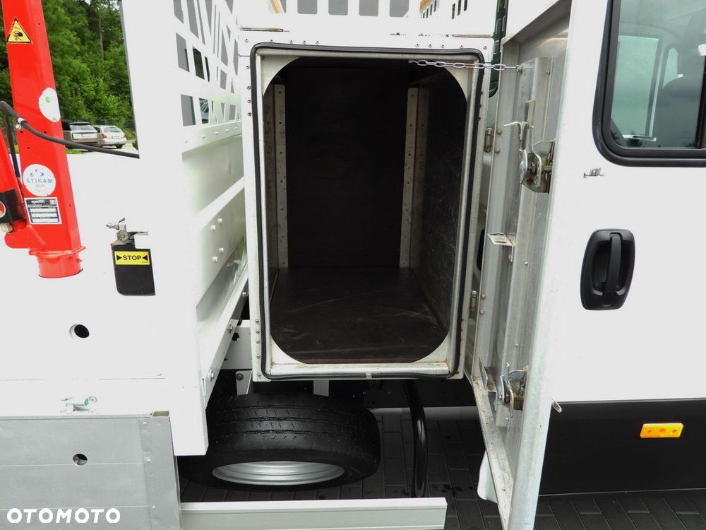 Iveco DAILY 35C16 WYWROTKA PODWÓJNA KABINA DOKA 6 MIEJSC TEMPOMAT NAWIGACJA BLIŹNIACZE KOŁA KLIMATYZACJA HDS - 20