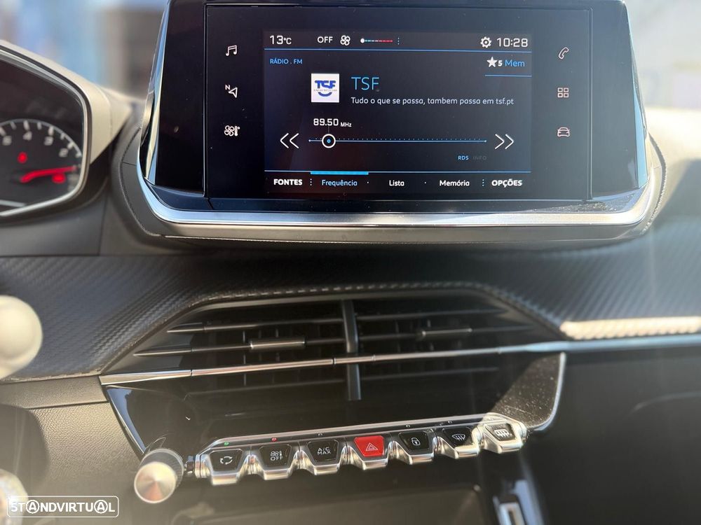 Peugeot 208 1.2 PureTech Active Pack - 27