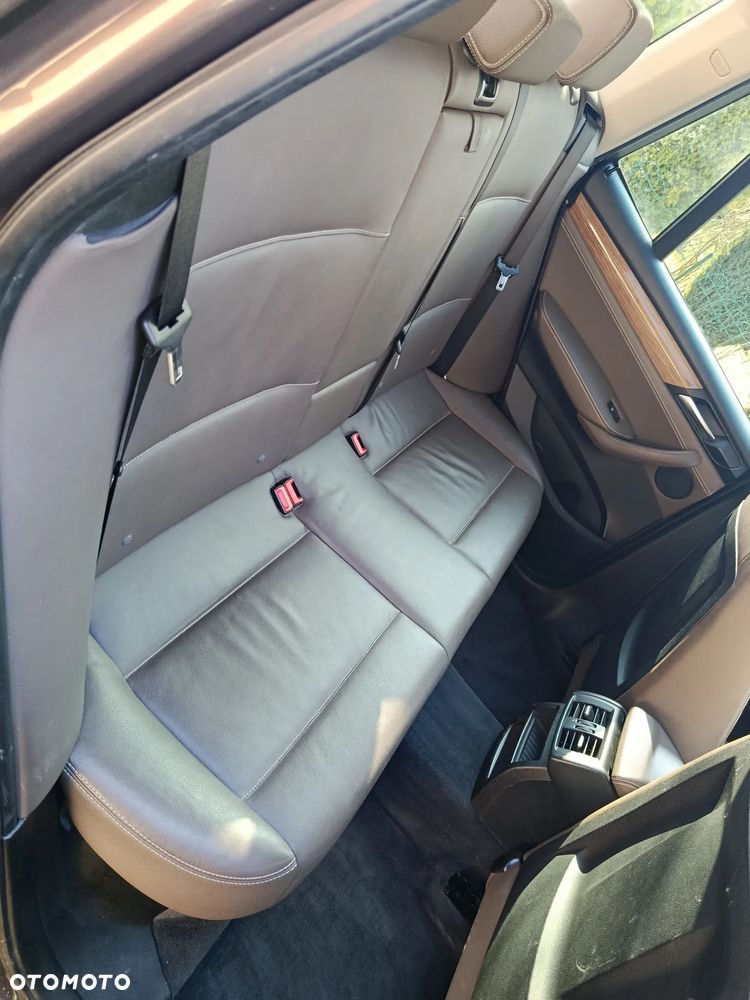 BMW X3 xDrive30d - 16