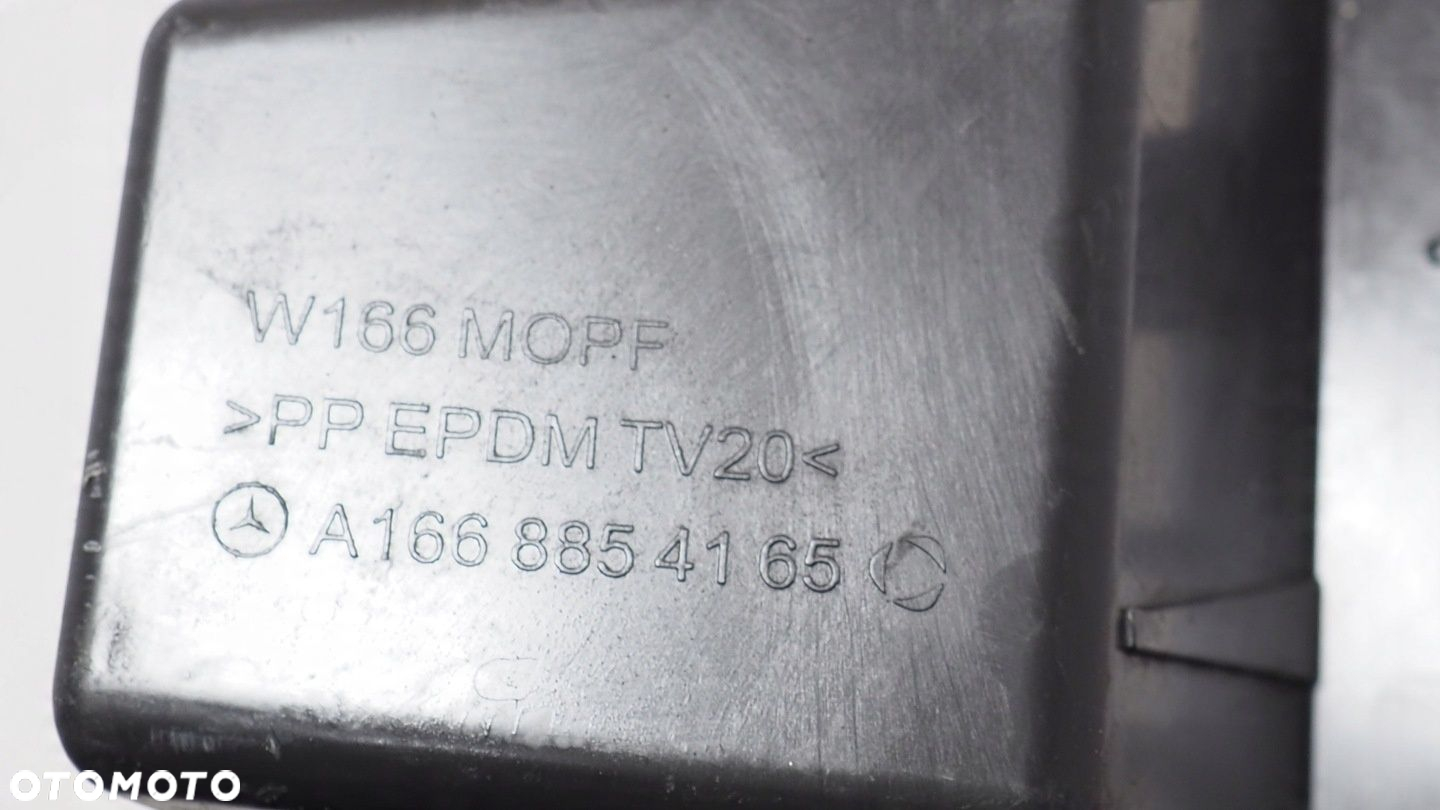 Mercedes ML W166 ślizg zderzaka tył A1668854165 - 4