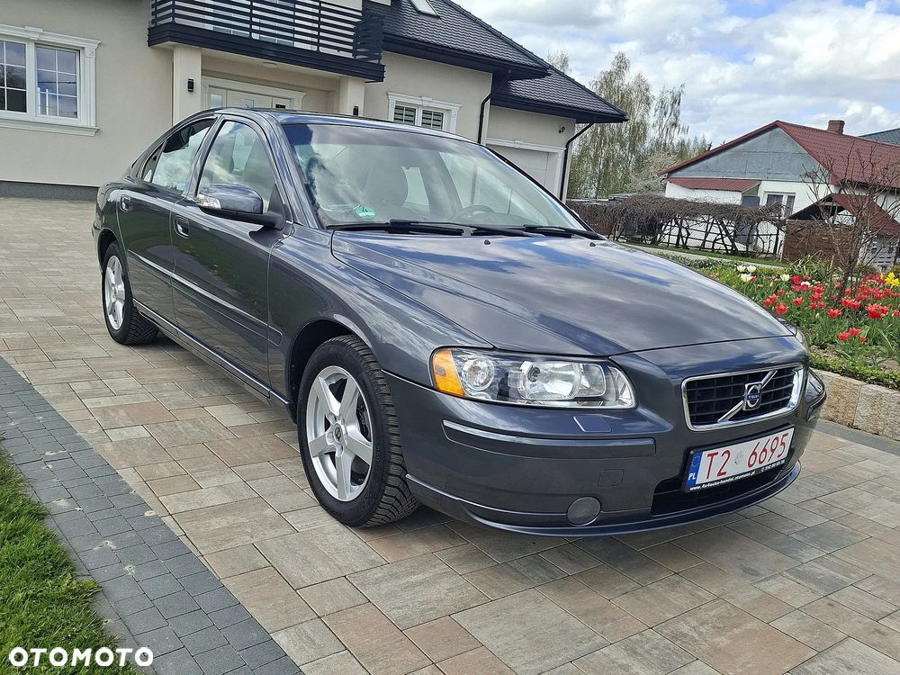 Volvo S60 - 3