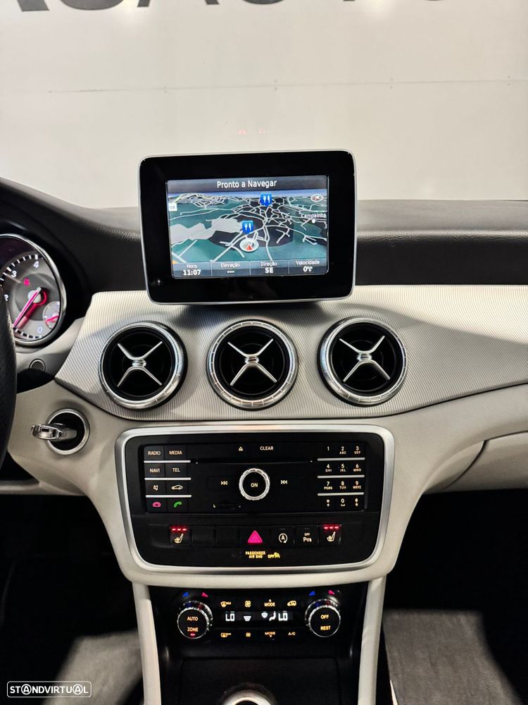 Mercedes-Benz CLA 180 d Shooting Brake Urban - 20