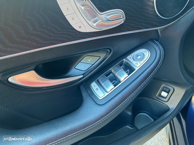 Mercedes-Benz C 300 de AMG Line - 34