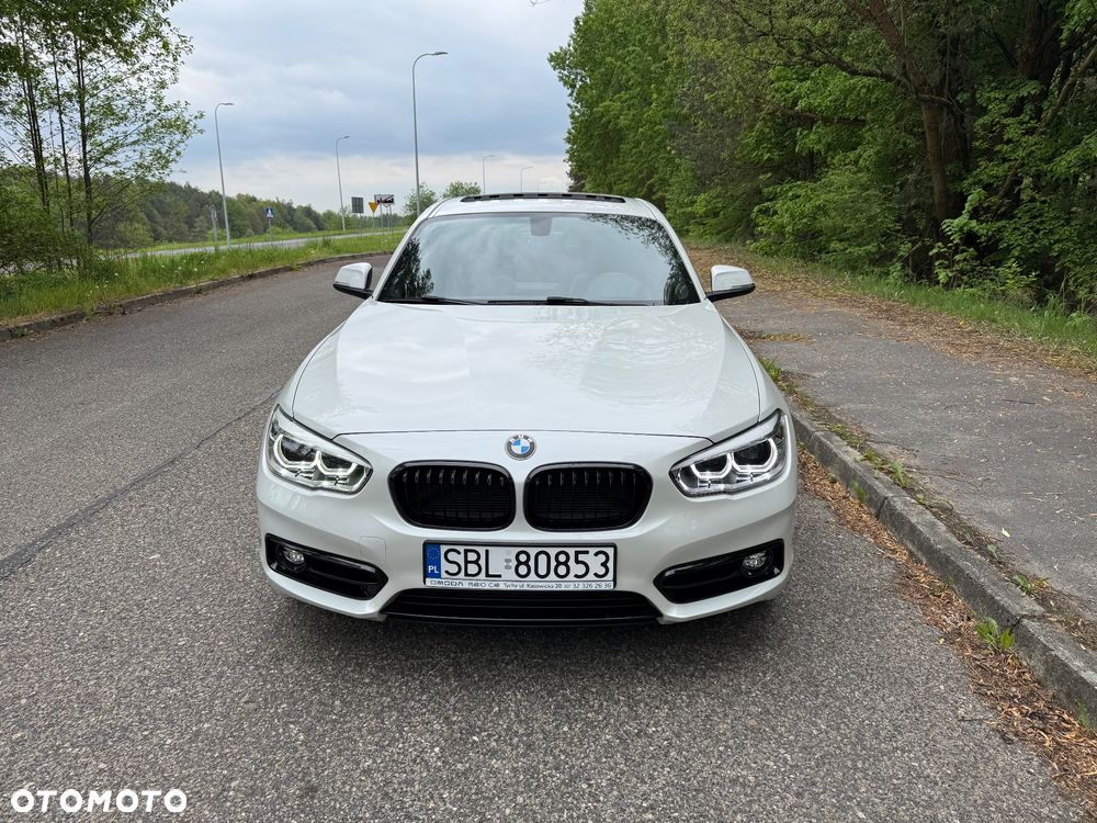 BMW Seria 1 120d xDrive Sport-Aut Sport Line - 2