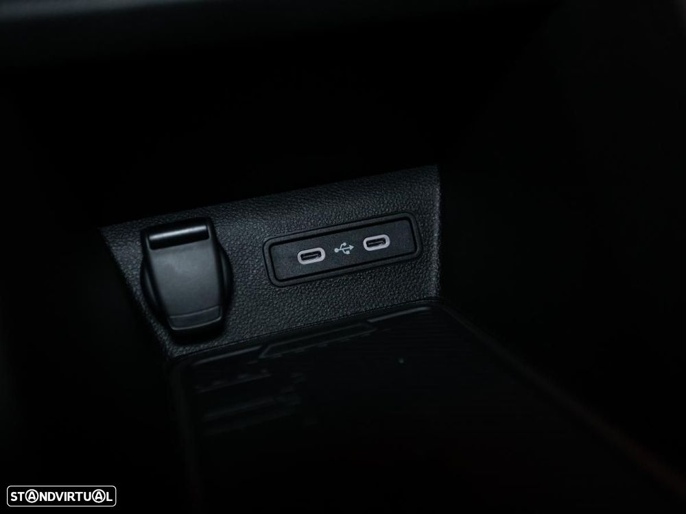 Renault 5 E-Tech 52 kWh Techno Autonomia Conforto - 29