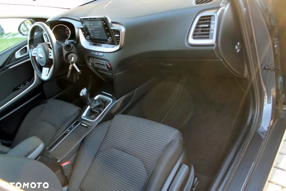 Kia Ceed 1.0 T-GDI Business Line - 13