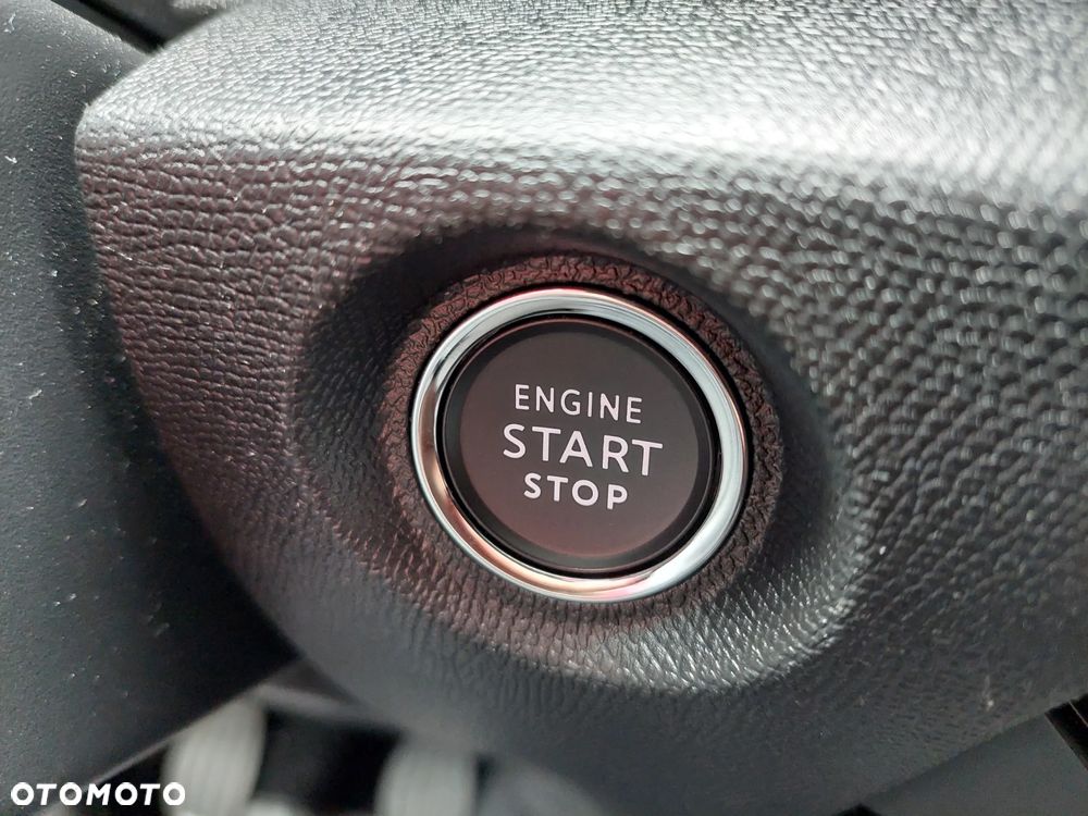 Citroën C4 1.2 PureTech Shine S&S - 25