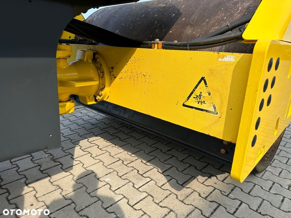 Bomag BW 213 BW 211 - 19