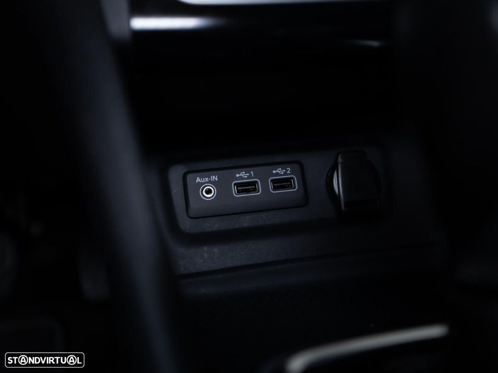 Renault Mégane Sport Tourer 1.6 E-Tech Plug-In Limited - 19