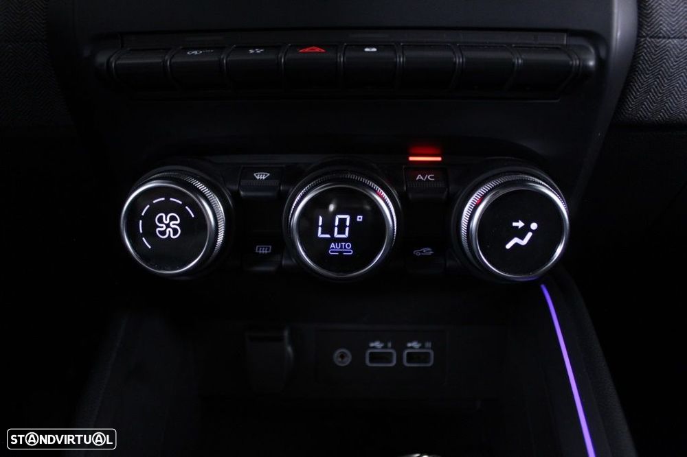 Renault Clio 1.0 TCe Techno - 28