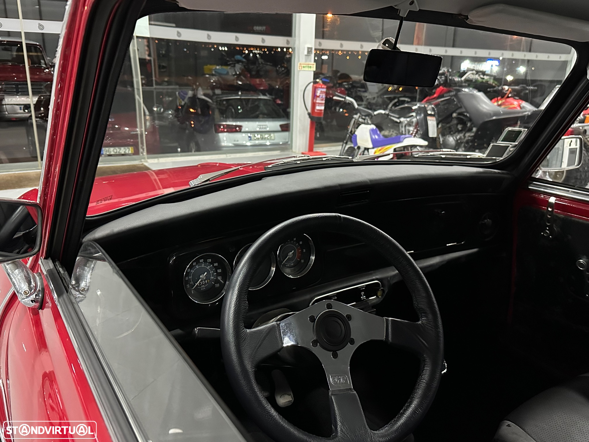 Austin Mini - 12