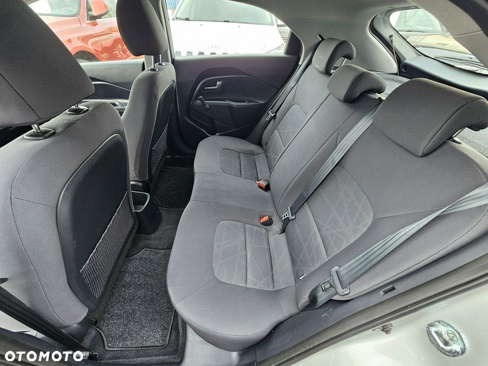 Kia Rio 1.4 ISG Dream Team Edition - 29