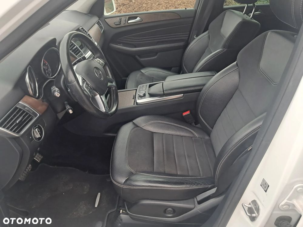 Mercedes-Benz ML - 7