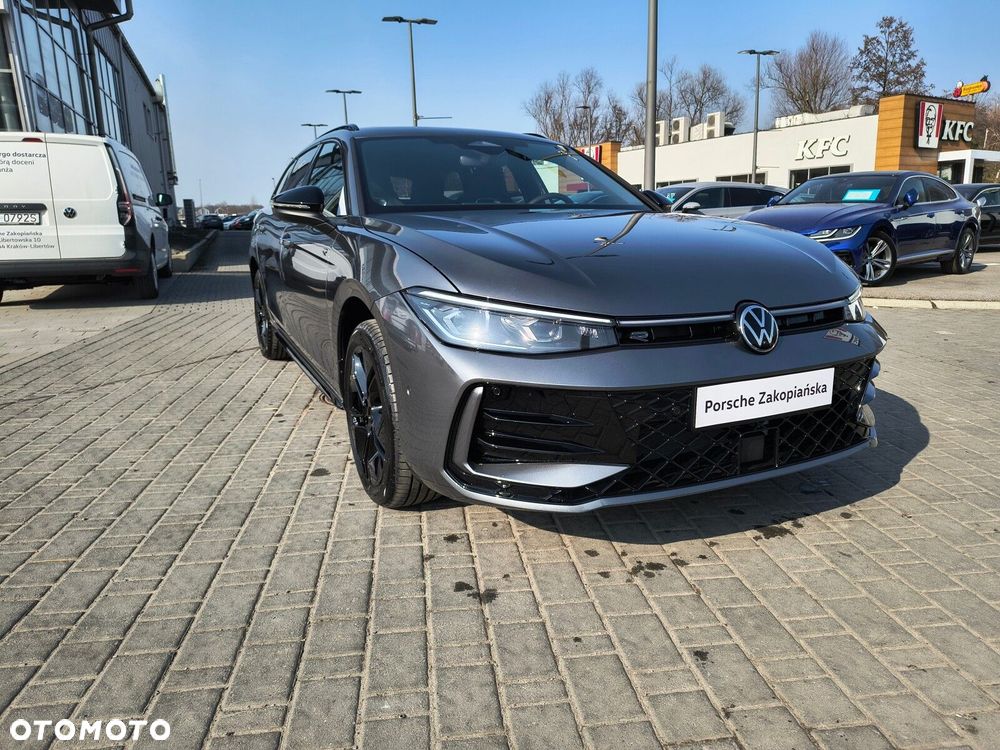 Volkswagen Passat - 3