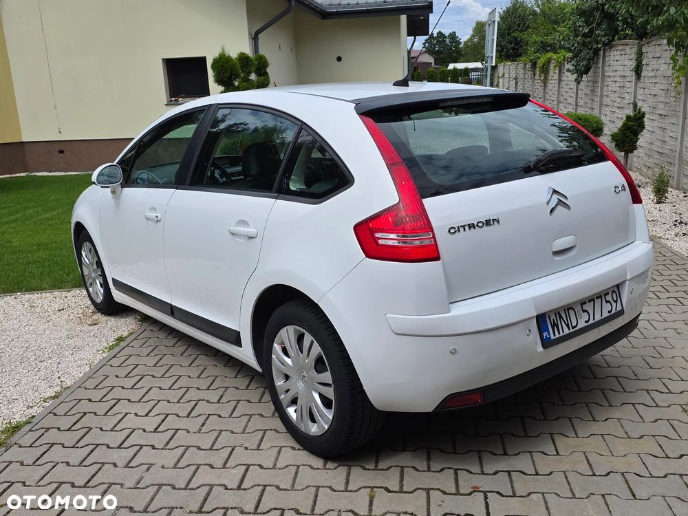 Citroën C4 1.6 HDi Advance - 2