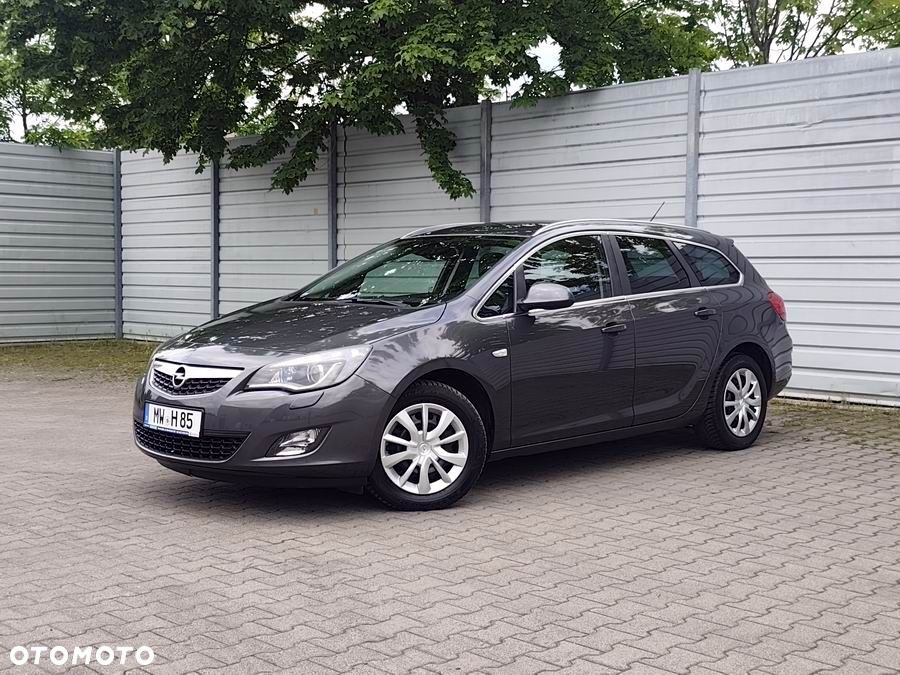 Opel Astra 1.4 Turbo Sport - 1