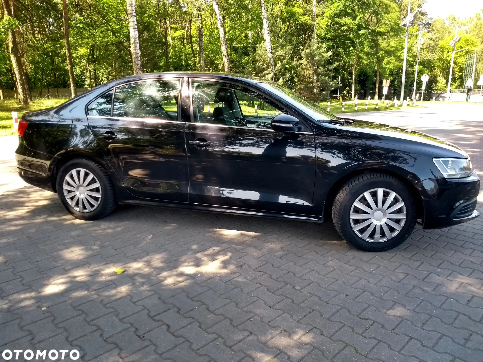 Volkswagen Jetta 1.6 TDI Comfortline - 2