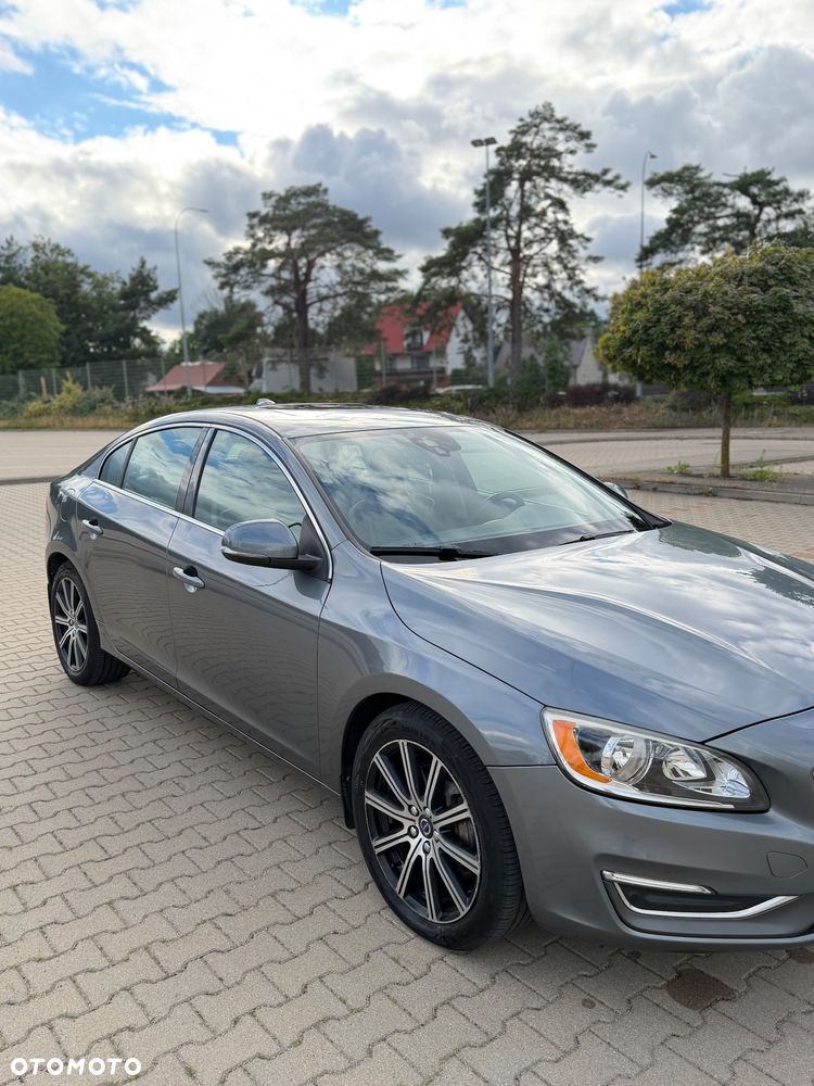 Volvo S60 T5 Geartronic Momentum - 27