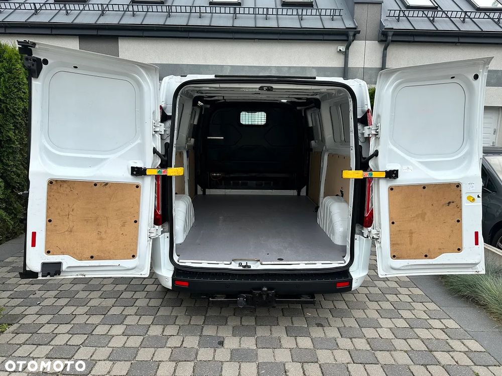 Ford TRANSIT CUSTOM L2H1 LONG - 18