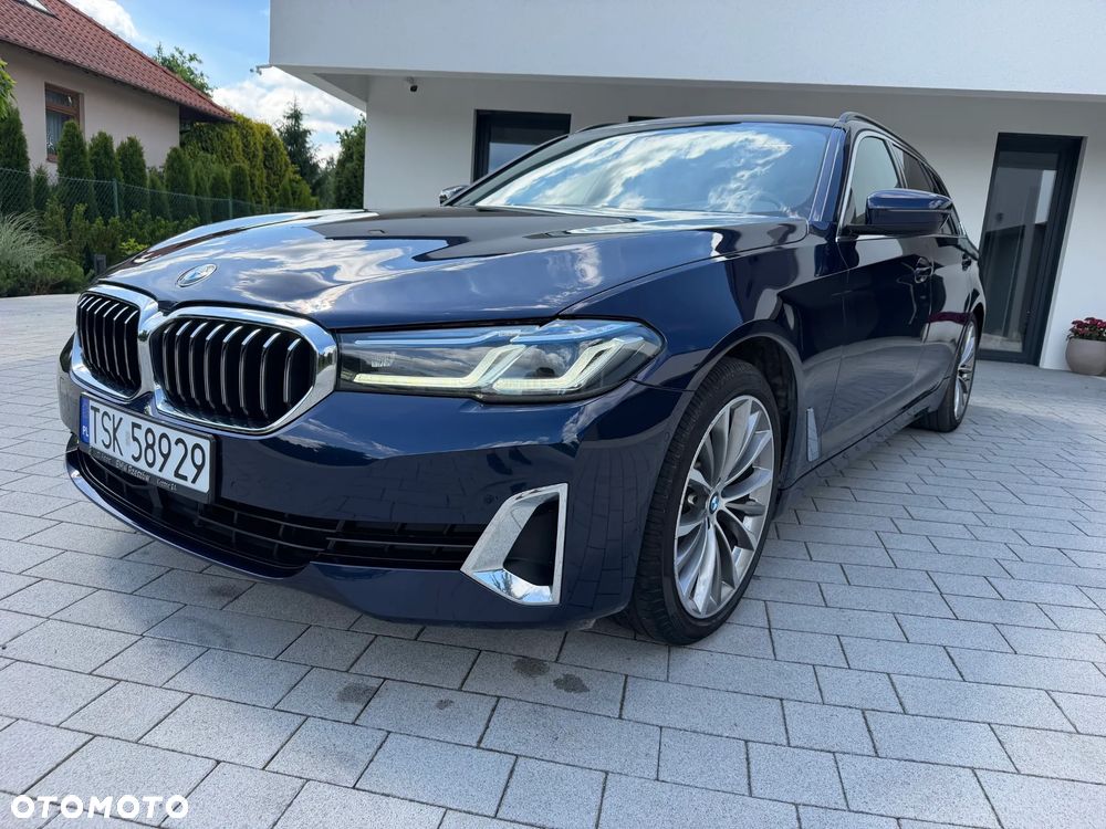 BMW Seria 5 520d xDrive - 1