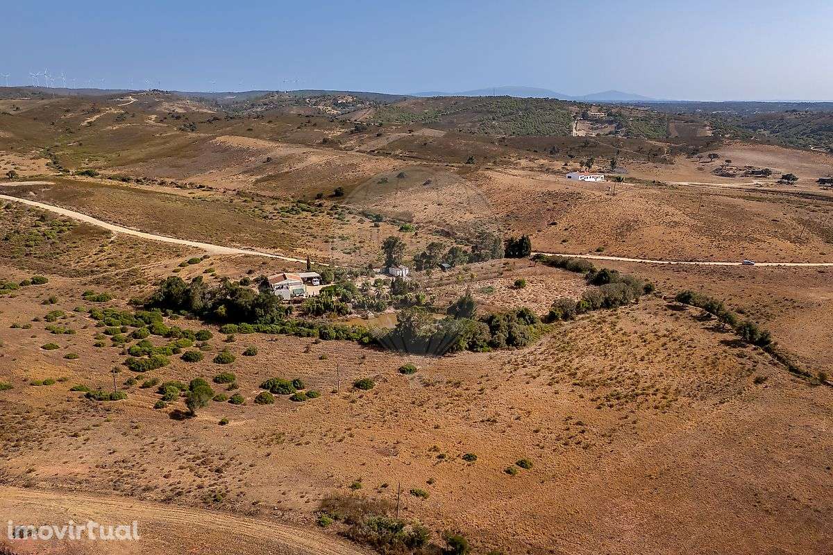 Terreno  para venda - Grande imagem: 2/8