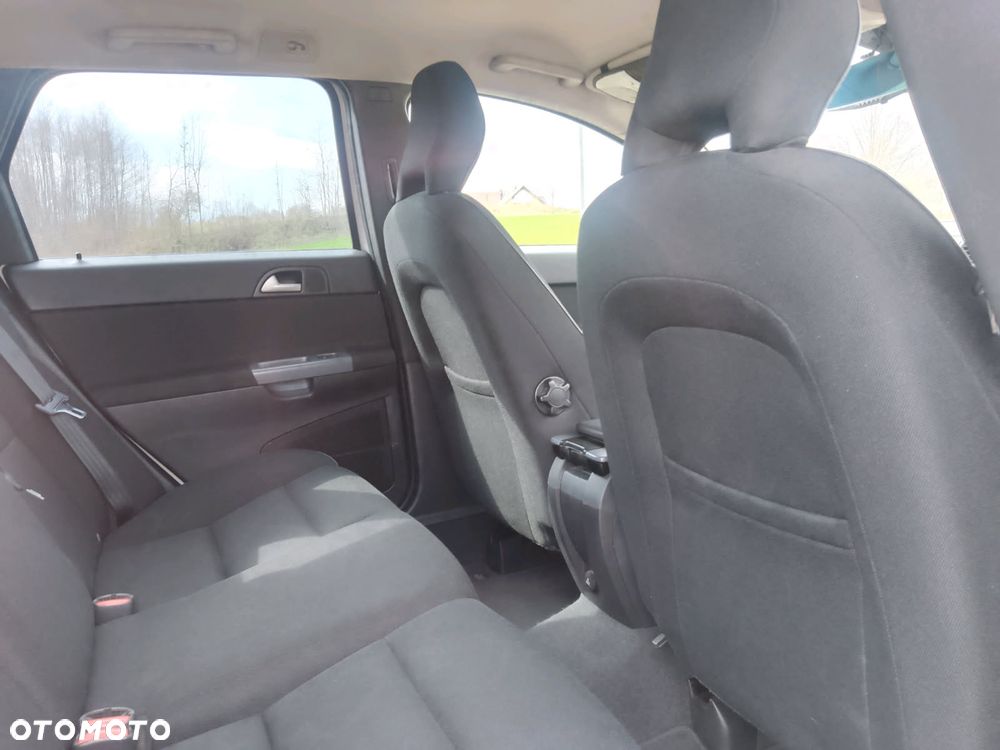 Volvo V50 D2 Momentum - 9