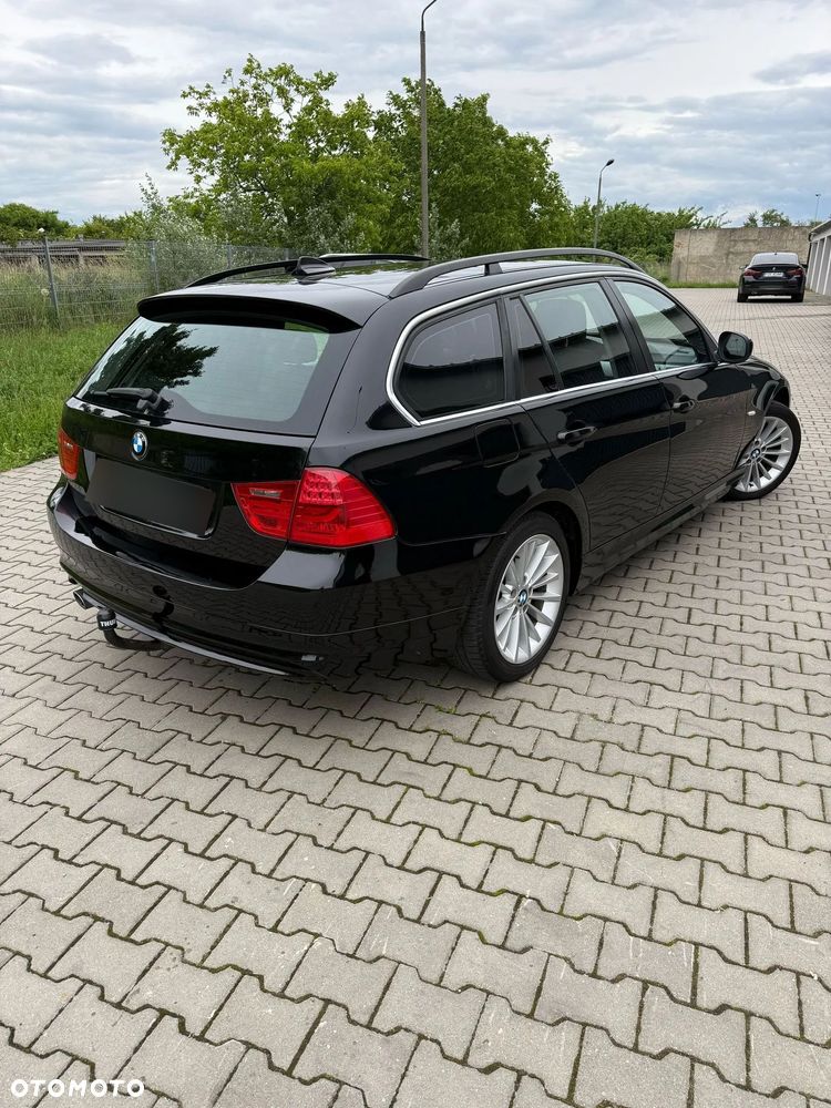 BMW Seria 3 318d - 6