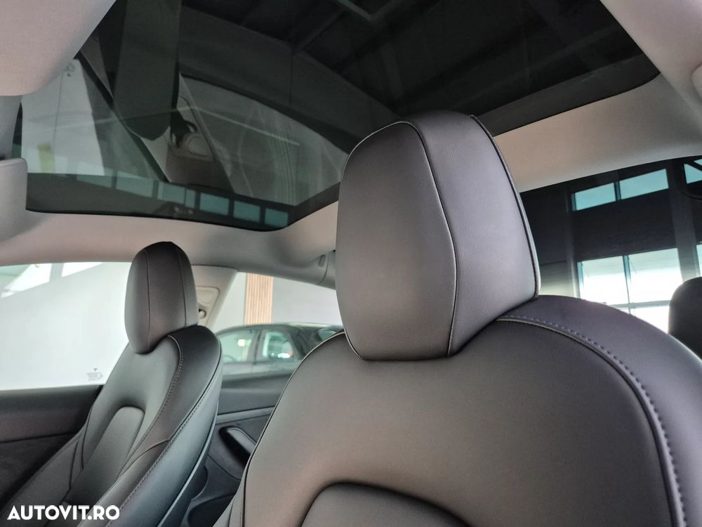 Tesla Model 3 Langstreckenbatterie Allradantrieb Dual Motor - 15