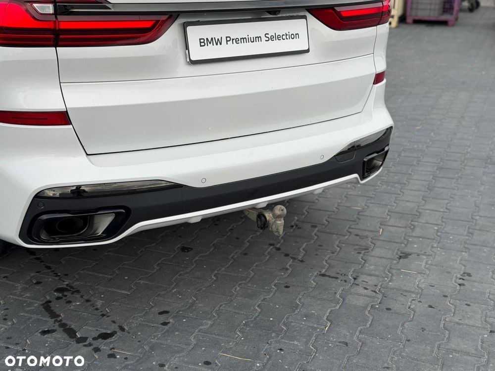 BMW X7 M50d sport - 30