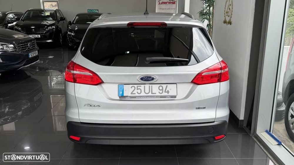 Ford Focus SW 1.0 EcoBoost Titanium - 5