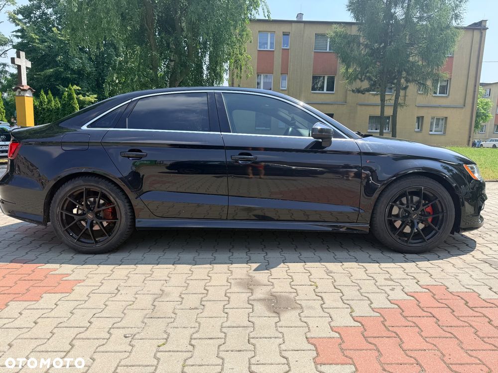 Audi A3 Limousine 2.0 TFSI quattro S tronic design - 4