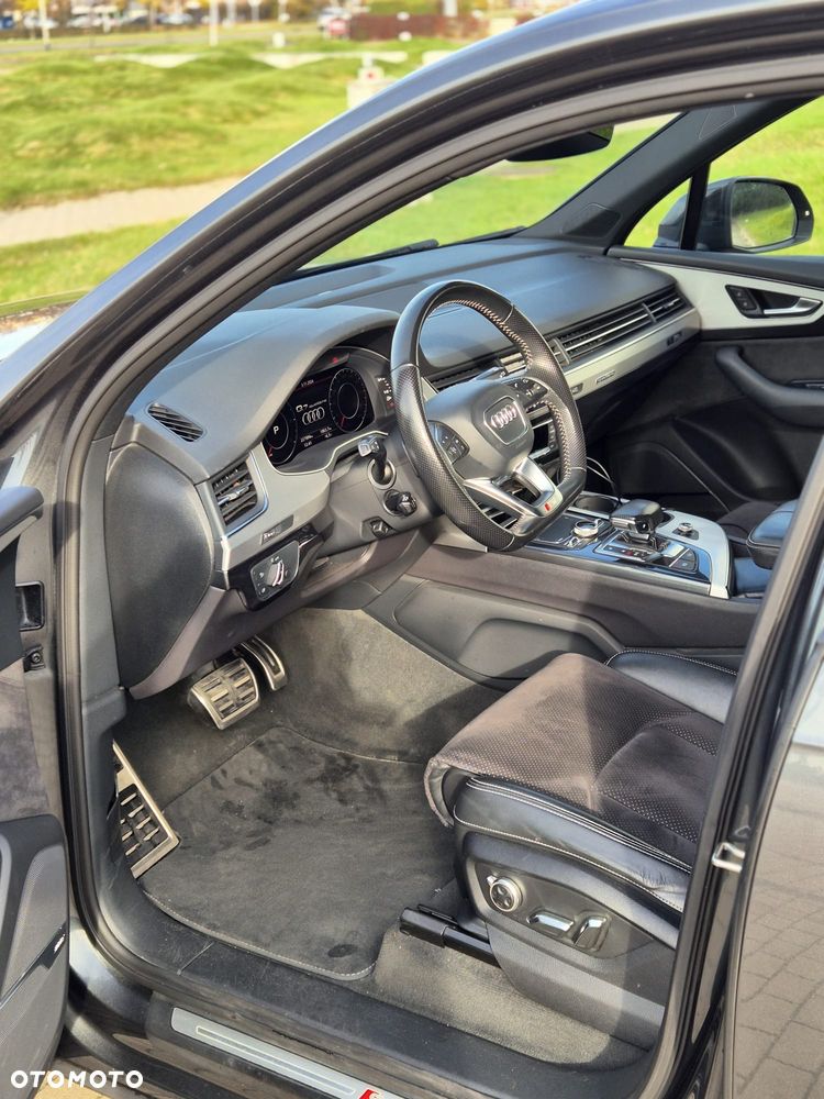 Audi Q7 - 18