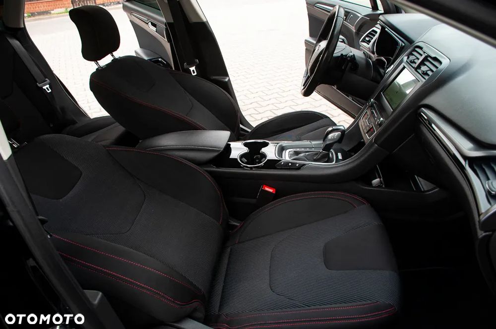 Ford Mondeo SW 2.0 TDCi ST-Line PowerShift - 19