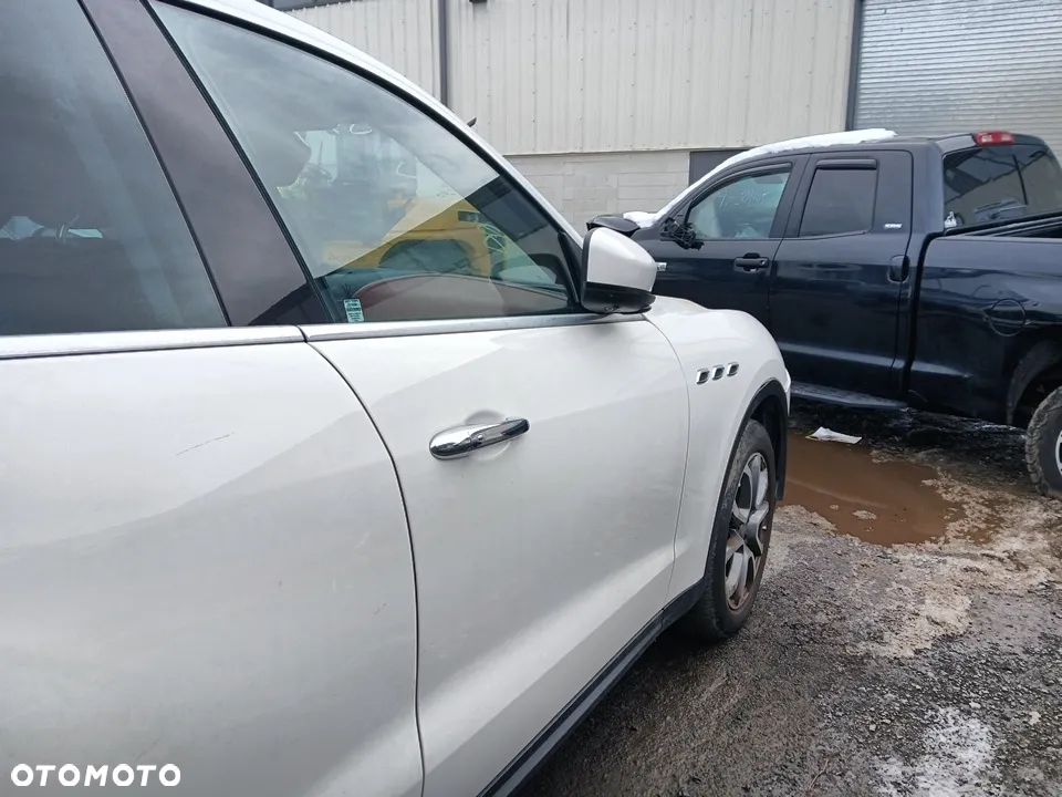 Maserati Levante Q4 - 26